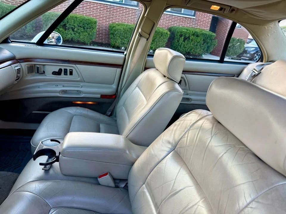1999 Oldsmobile 88 - Image 8 of 12