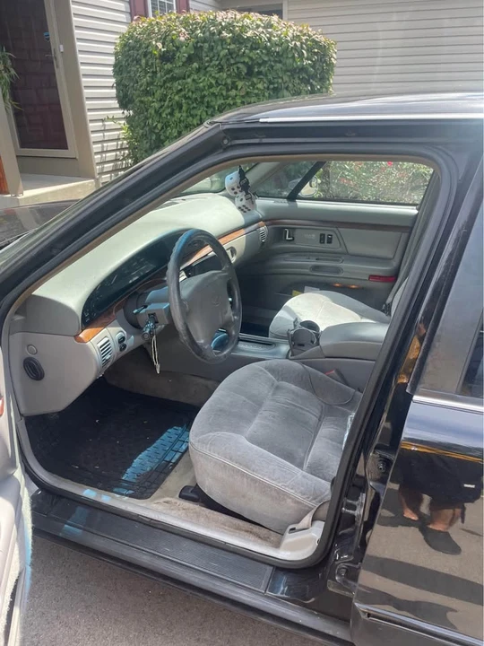 1999 Oldsmobile 88 - Image 3 of 5