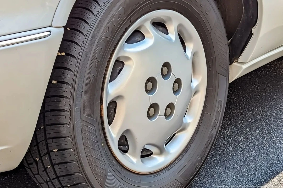 1999 Oldsmobile 88 - Image 21 of 21
