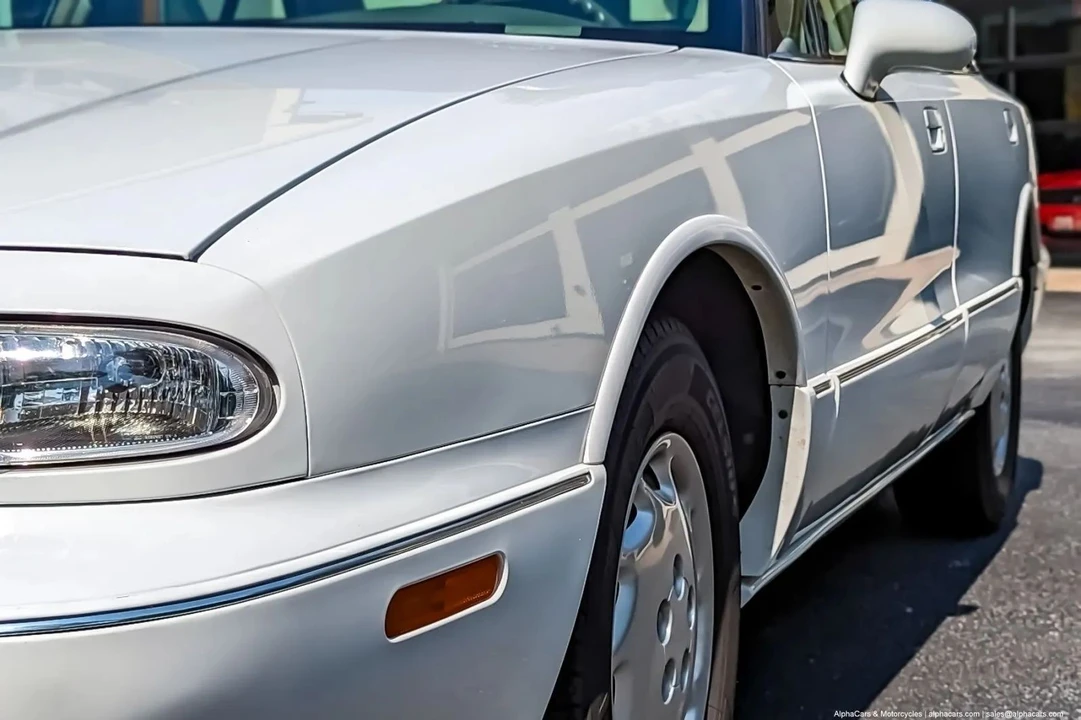 1999 Oldsmobile 88 - Image 14 of 21