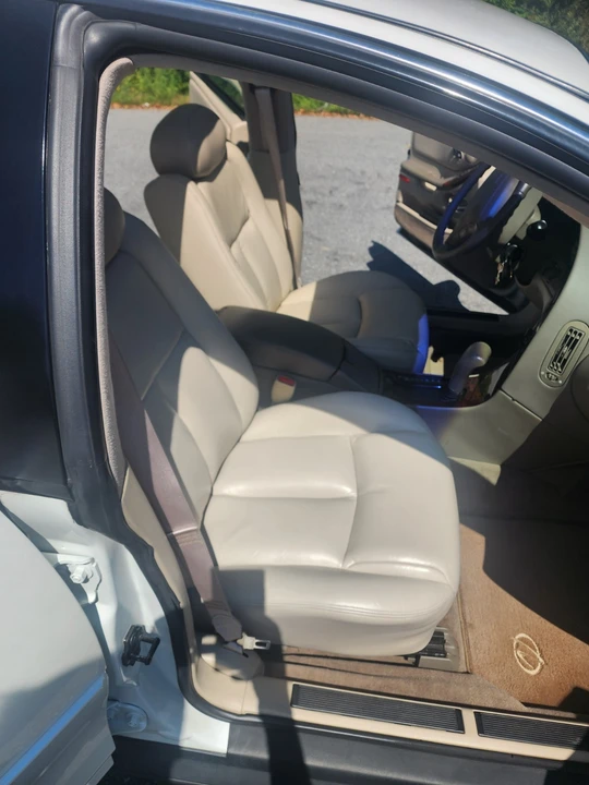 1999 Oldsmobile Aurora - Image 12 of 21