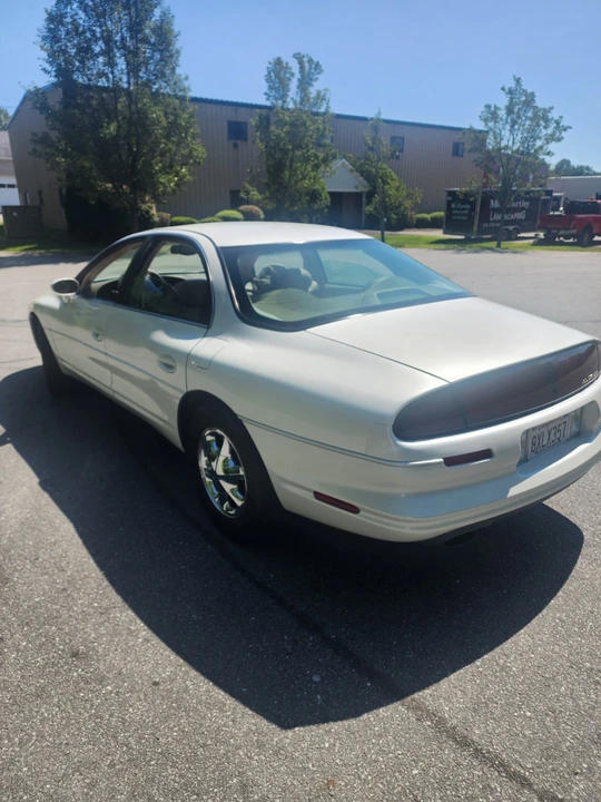 1999 Oldsmobile Aurora - Image 5 of 21