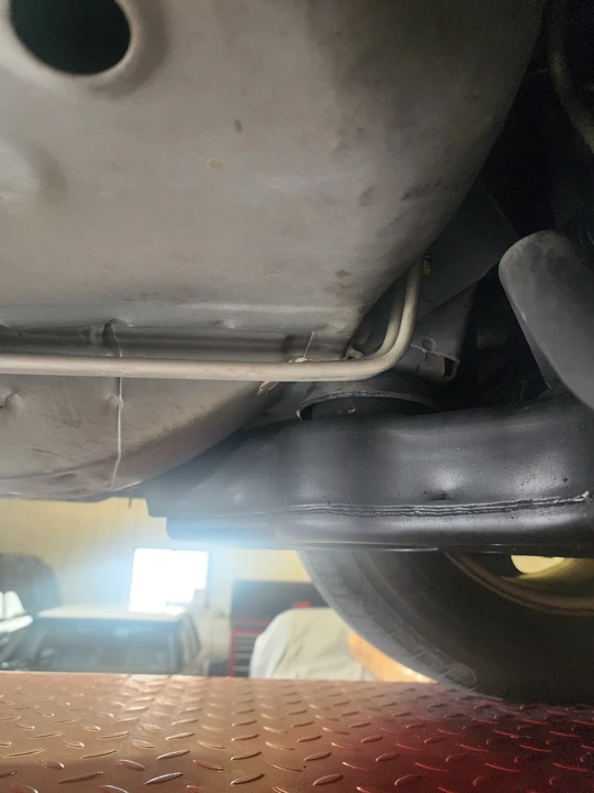 1999 Oldsmobile Aurora - Image 16 of 21