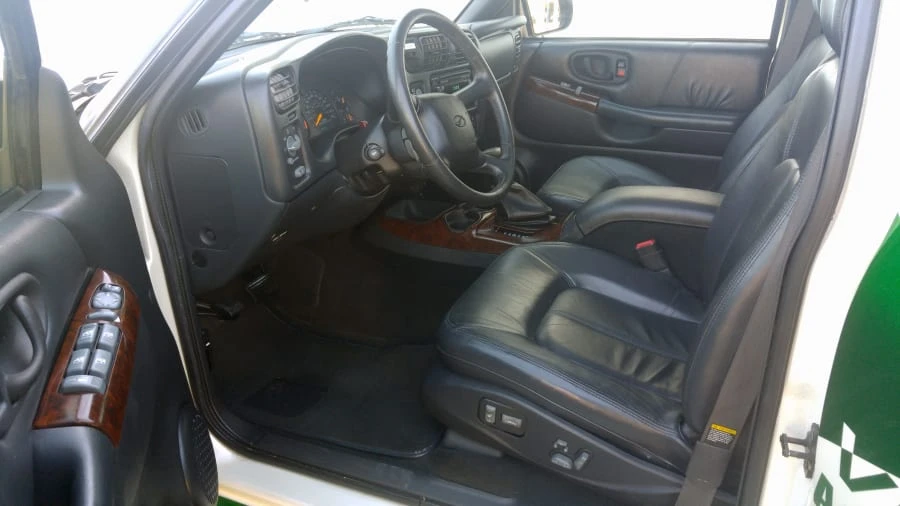 1999 Oldsmobile Bravada - Image 3 of 6