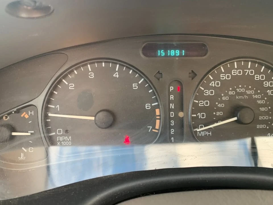 1999 Oldsmobile Alero - Image 2 of 8