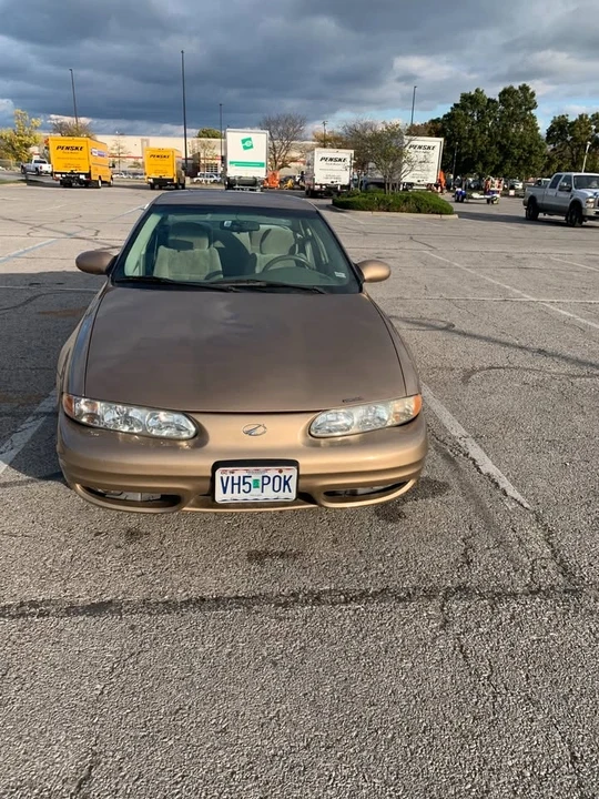 1999 Oldsmobile Alero - Image 6 of 8