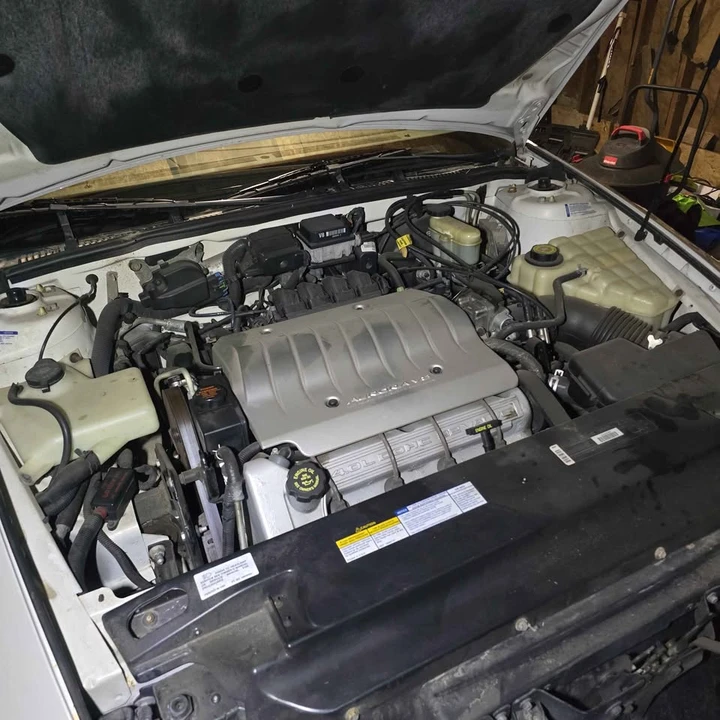 1999 Oldsmobile Aurora - Image 6 of 10
