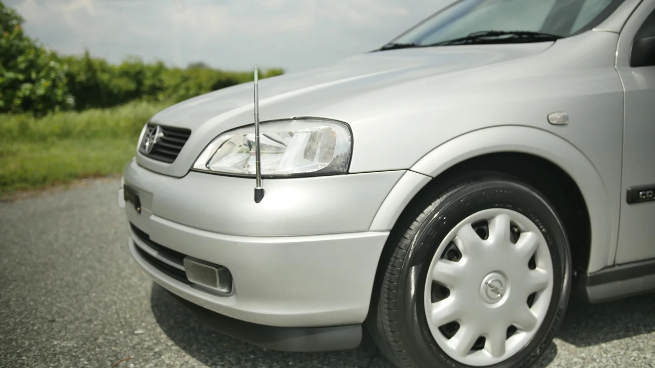 1999 Opel - Image 21 of 31