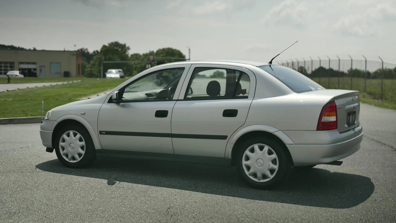 1999 Opel - Image 8 of 31