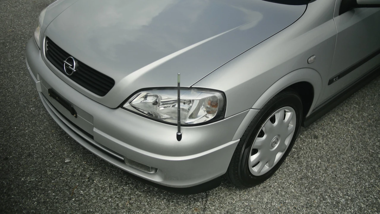 1999 Opel - Image 23 of 31