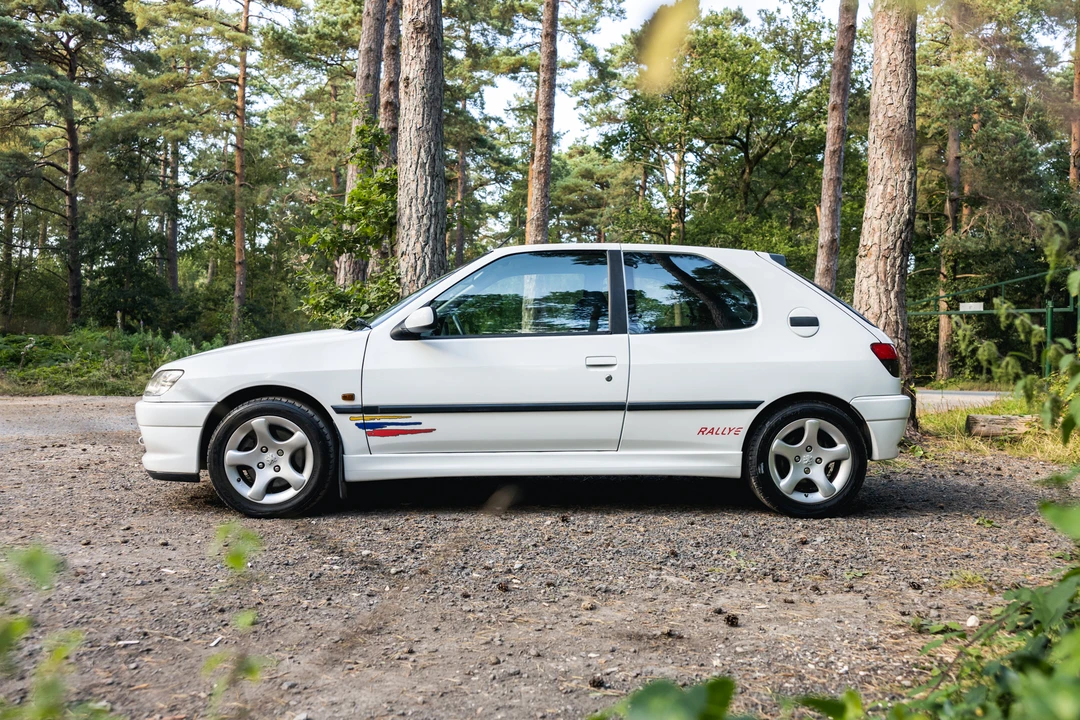 1999 Peugeot - Image 5 of 31