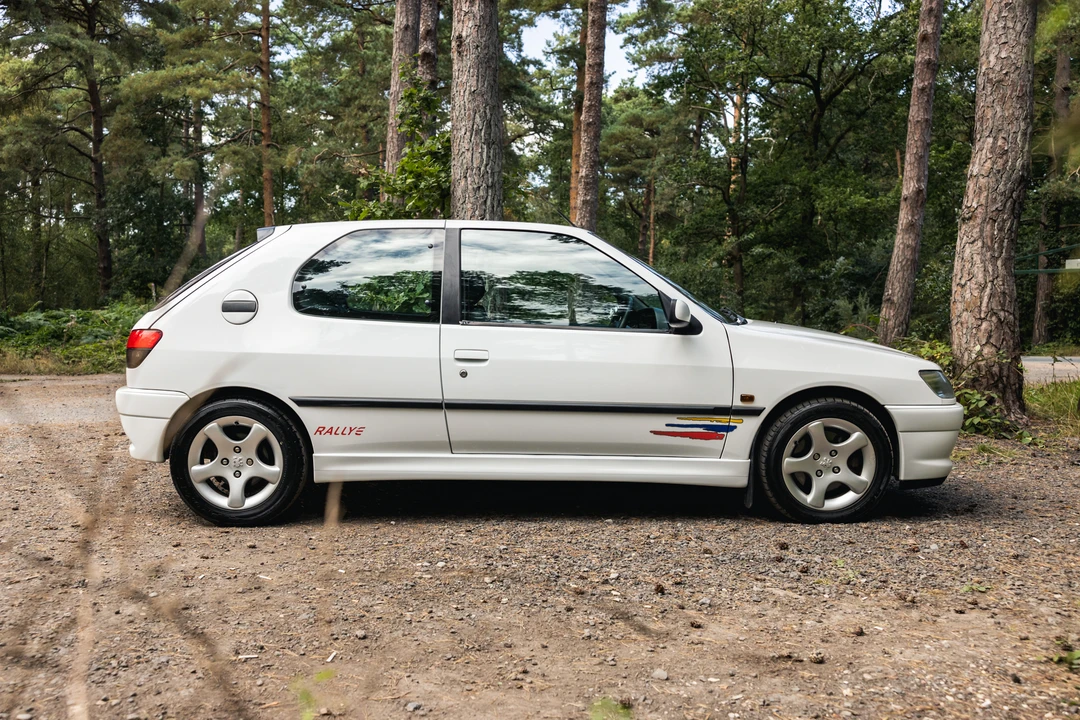 1999 Peugeot - Image 9 of 31