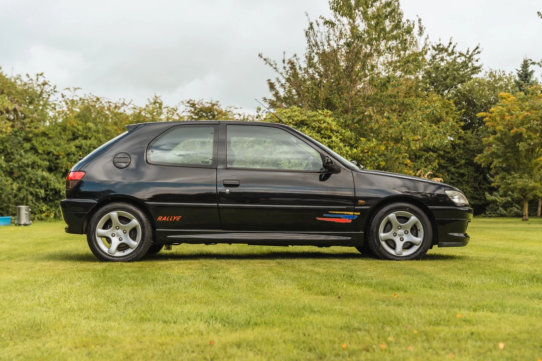 1999 Peugeot - Image 13 of 31