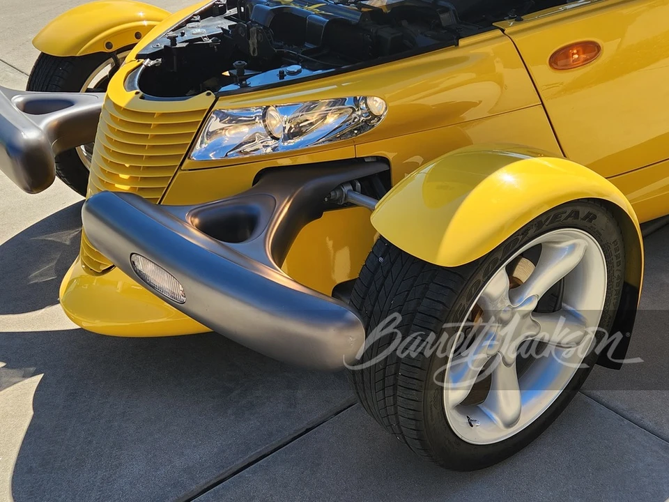 1999 Plymouth Prowler - Image 10 of 18