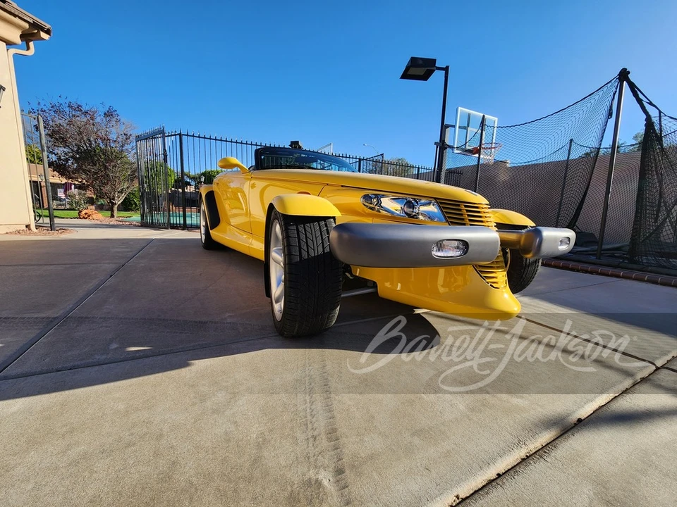 1999 Plymouth Prowler - Image 11 of 18