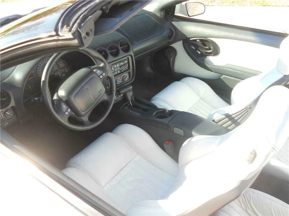 1999 Pontiac Firebird Trans Am 4th Gen - Image 3 of 4