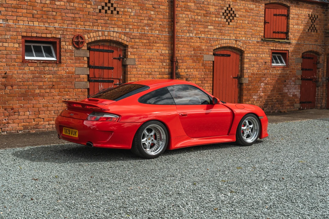 1999 Porsche 996 Carrera - Image 16 of 31