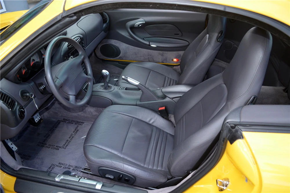 1999 Porsche 996 Carrera 4 - Image 4 of 5
