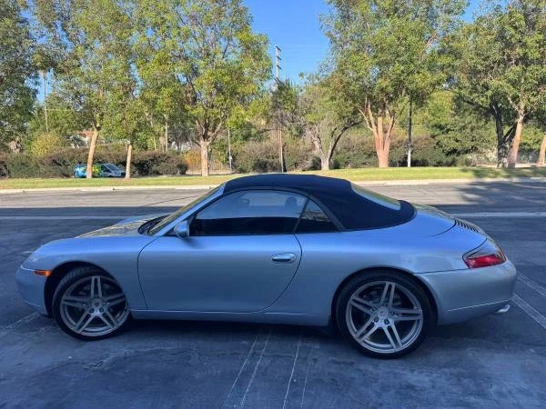 1999 Porsche 996 Carrera - Image 11 of 21