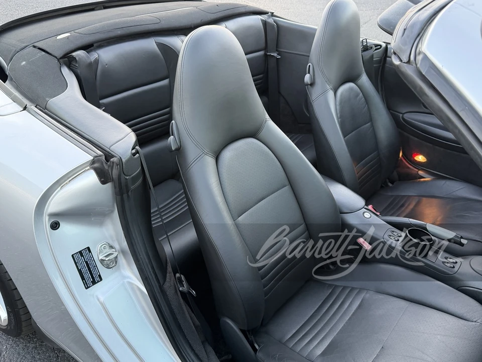 1999 Porsche 996 Carrera - Image 10 of 19