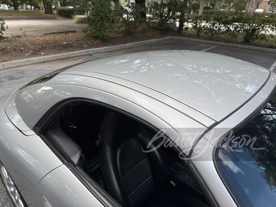 1999 Porsche 996 Carrera - Image 17 of 31
