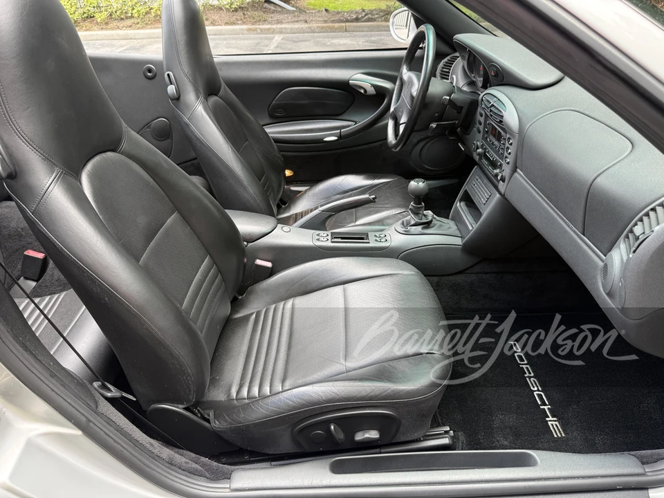 1999 Porsche 996 Carrera - Image 14 of 31