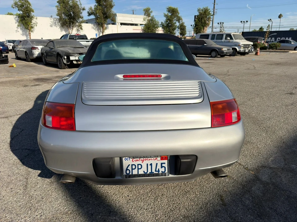1999 Porsche 996 Carrera - Image 25 of 31