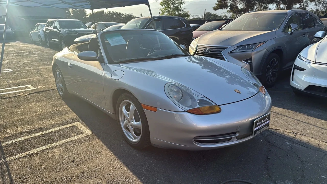 1999 Porsche 996 Carrera - Image 13 of 31