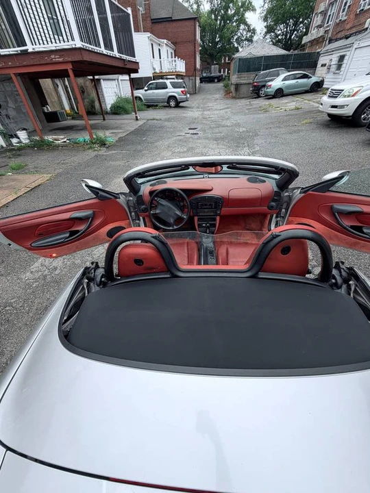 1999 Porsche 986 Boxster - Image 13 of 20