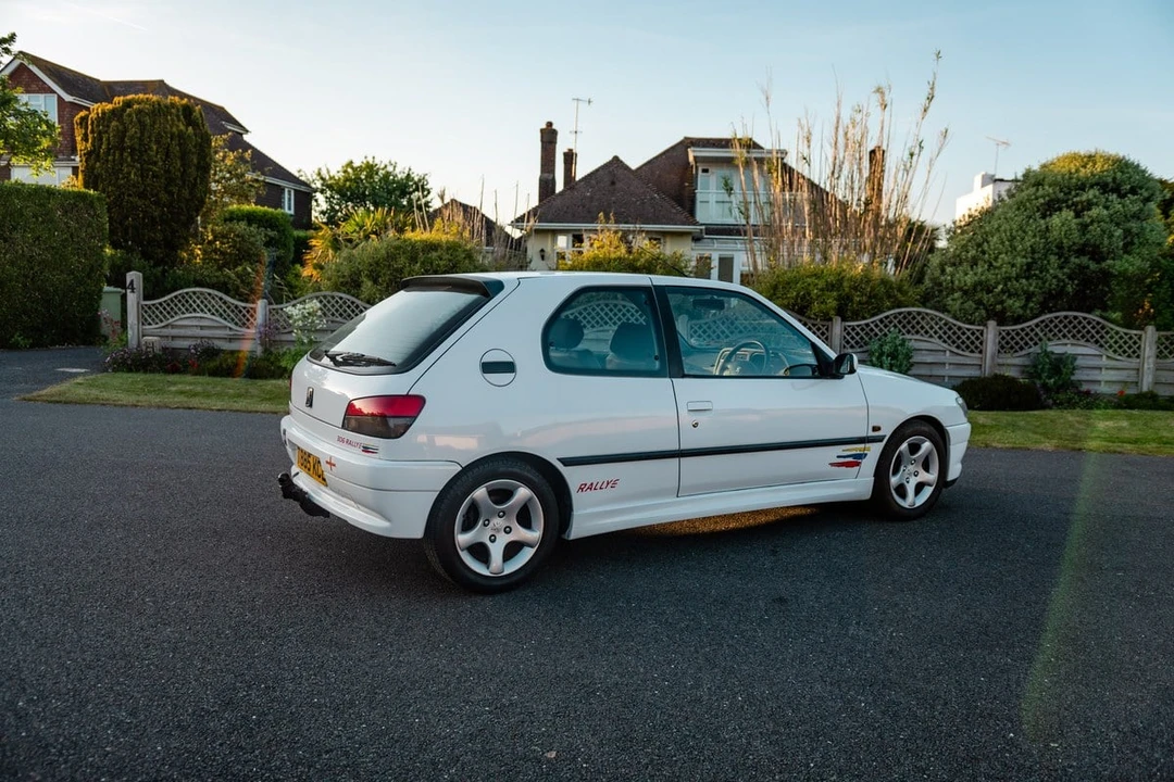 1999 Peugeot - Image 13 of 30