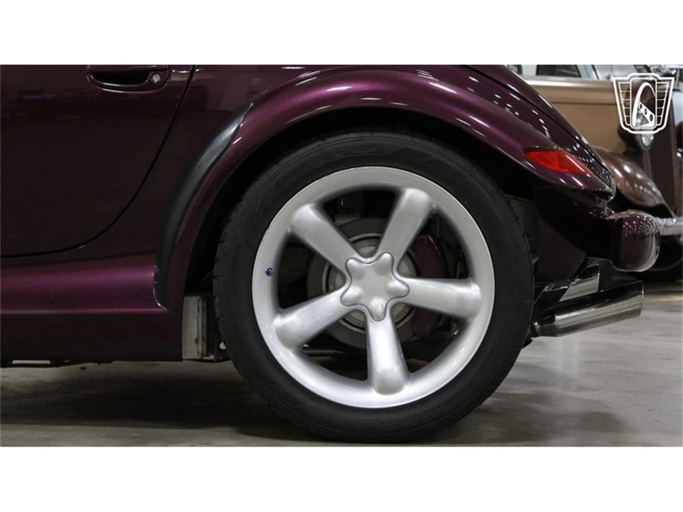 1999 Plymouth Prowler - Image 8 of 31
