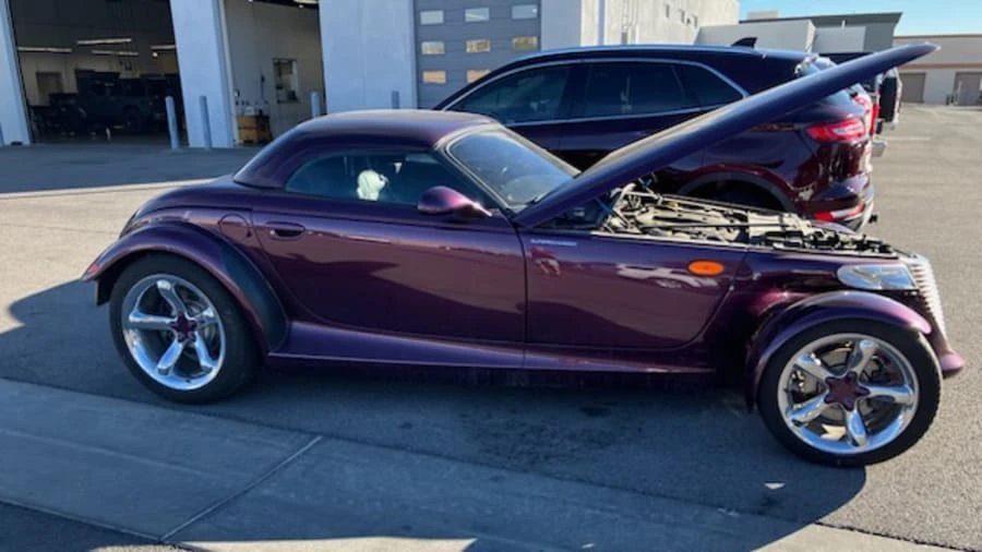 1999 Plymouth Prowler - Image 8 of 9