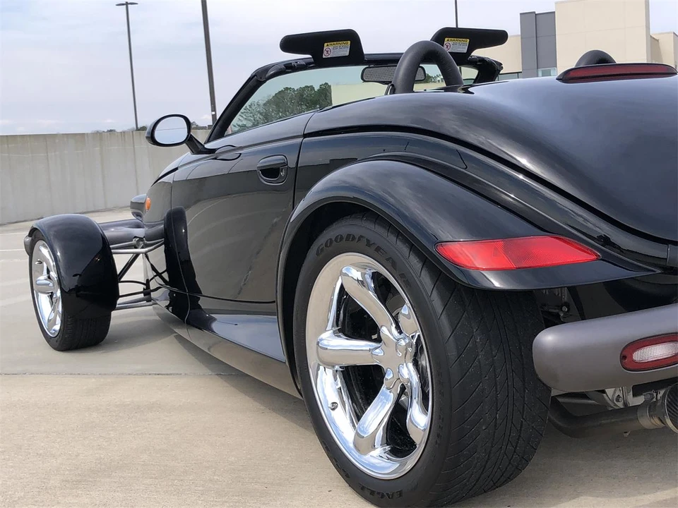 1999 Plymouth Prowler - Image 11 of 31