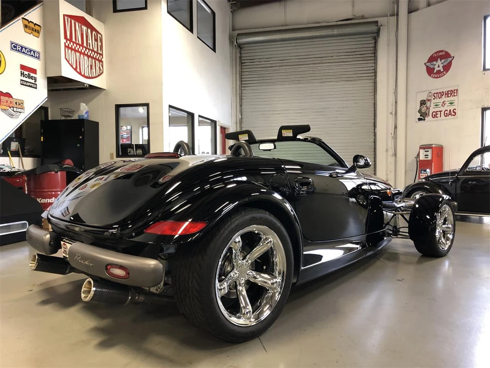 1999 Plymouth Prowler - Image 17 of 31