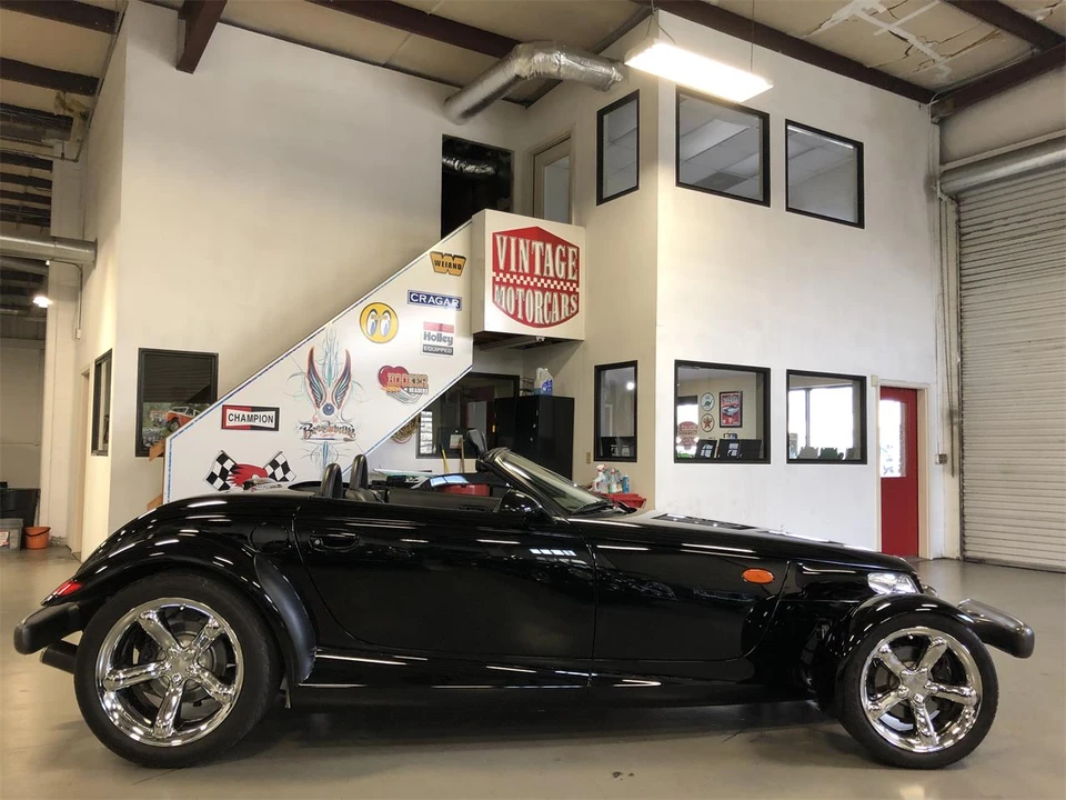 1999 Plymouth Prowler - Image 18 of 31
