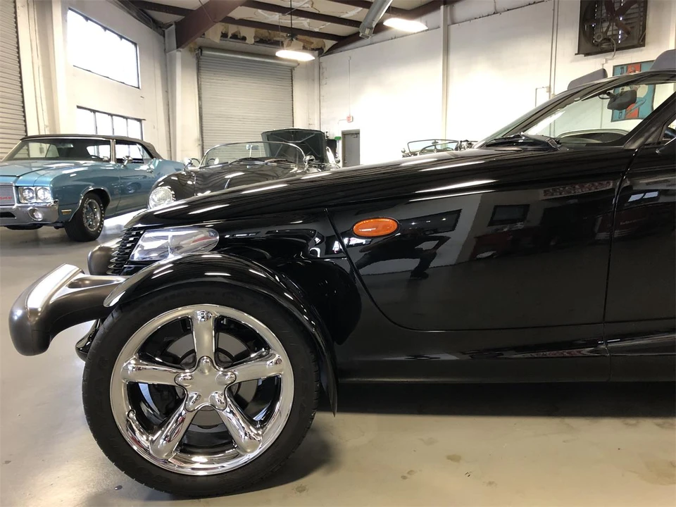 1999 Plymouth Prowler - Image 21 of 31