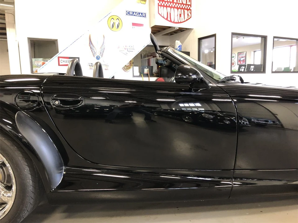 1999 Plymouth Prowler - Image 28 of 31