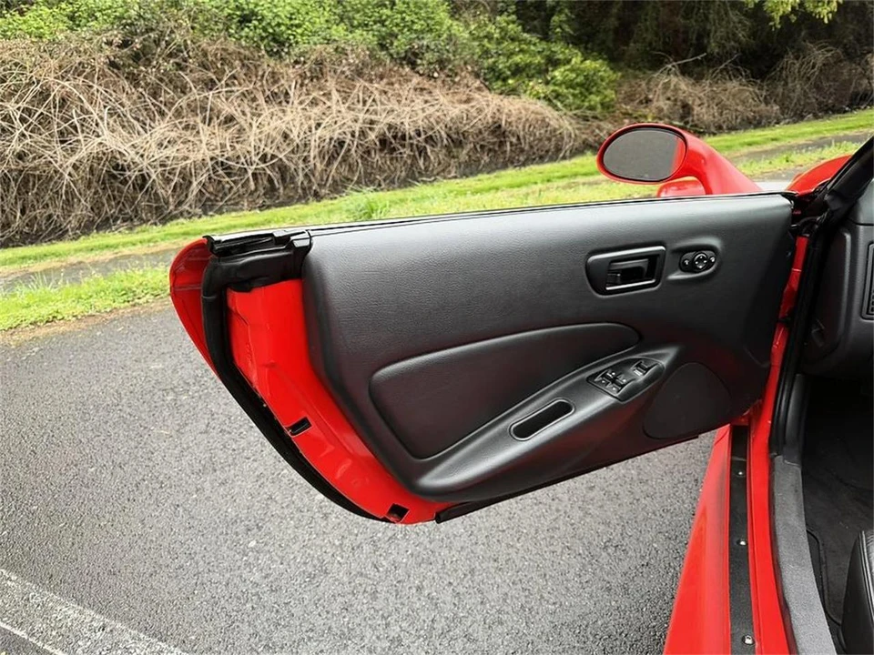 1999 Plymouth Prowler - Image 17 of 31