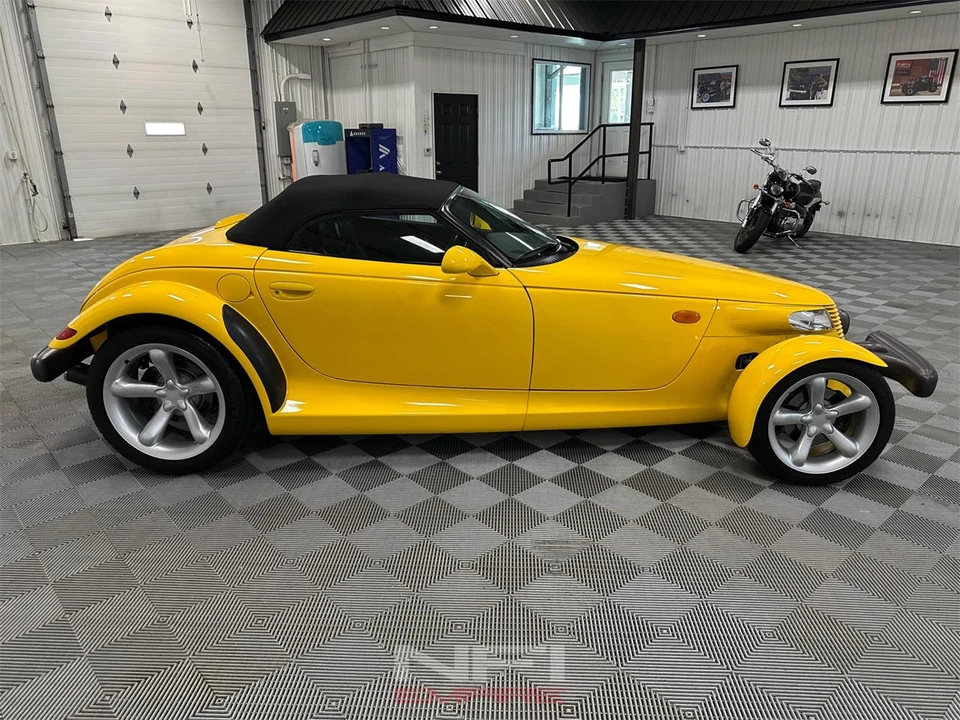 1999 Plymouth Prowler - Image 13 of 31