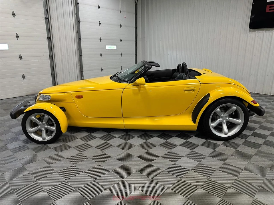 1999 Plymouth Prowler - Image 3 of 31