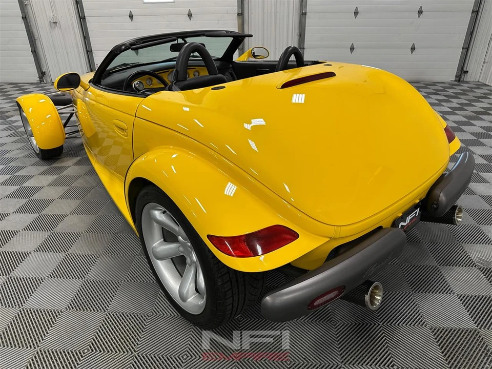 1999 Plymouth Prowler - Image 18 of 31