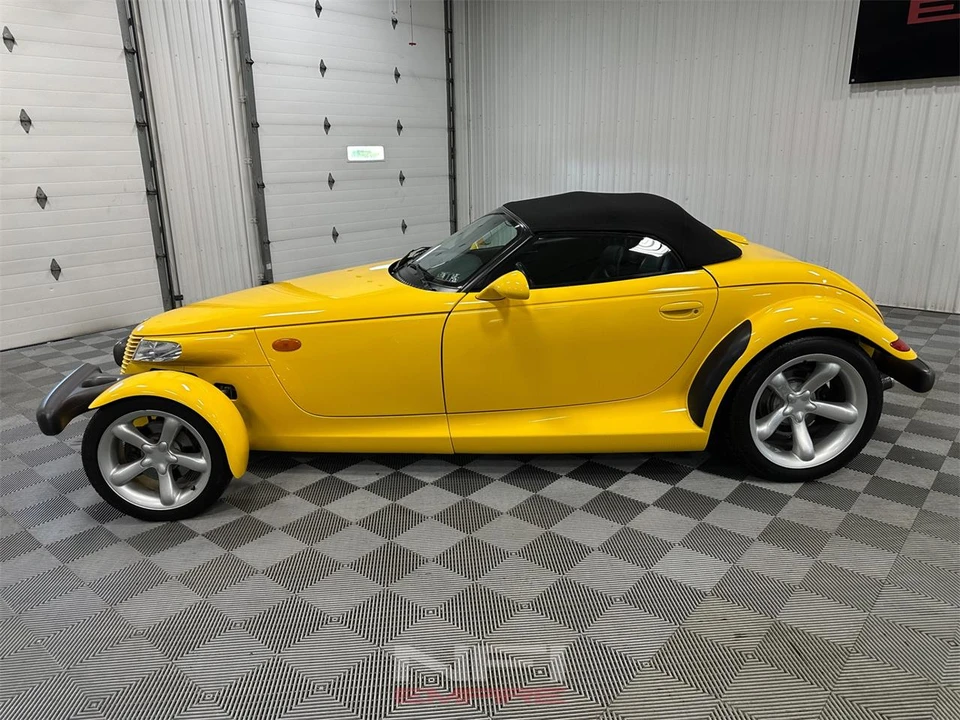 1999 Plymouth Prowler - Image 4 of 31
