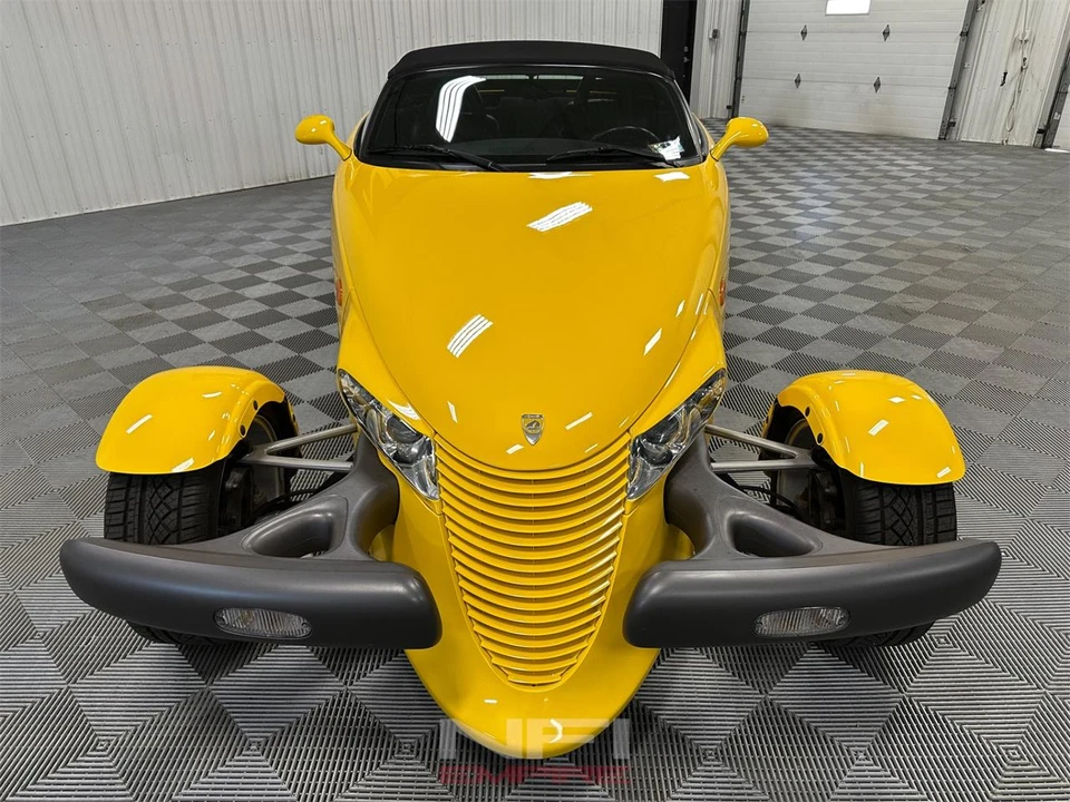1999 Plymouth Prowler - Image 8 of 31