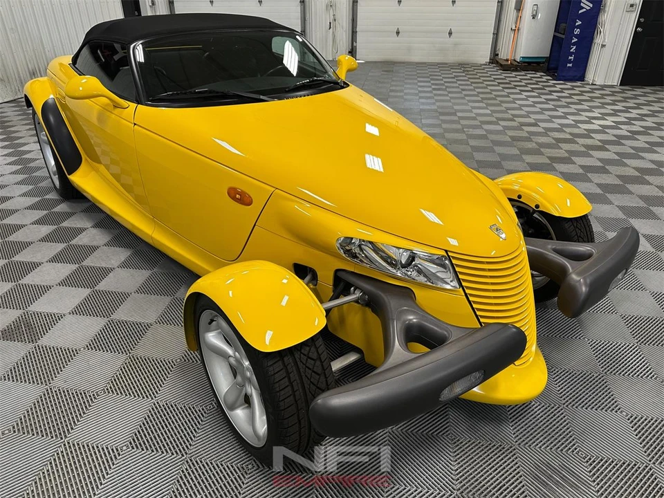 1999 Plymouth Prowler - Image 10 of 31