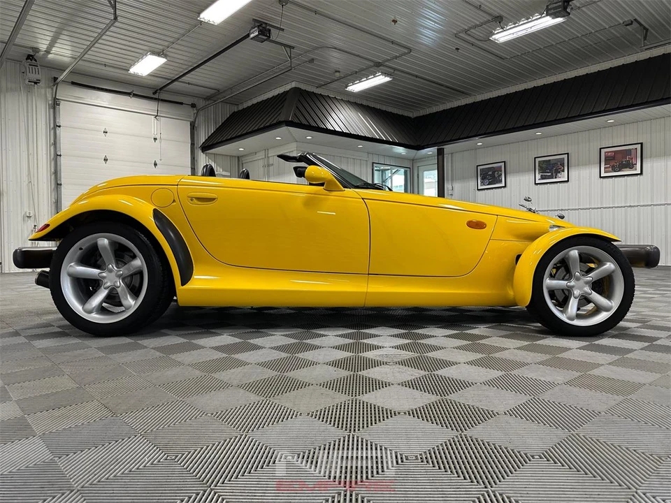 1999 Plymouth Prowler - Image 26 of 31