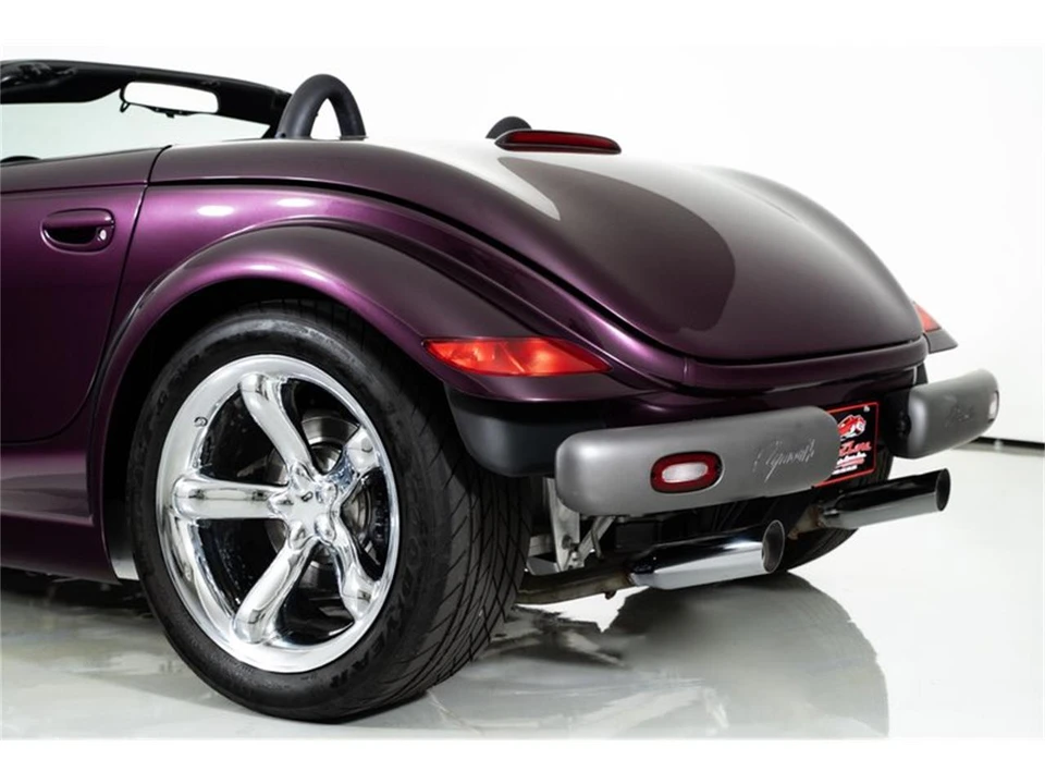 1999 Plymouth Prowler - Image 8 of 31
