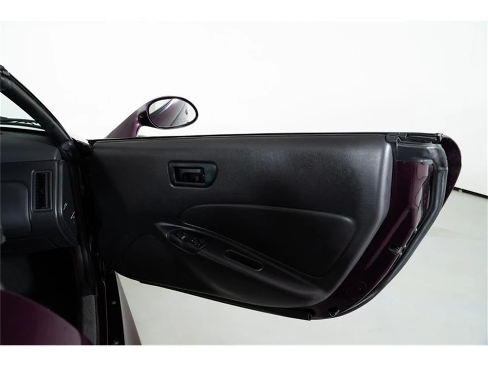 1999 Plymouth Prowler - Image 27 of 31