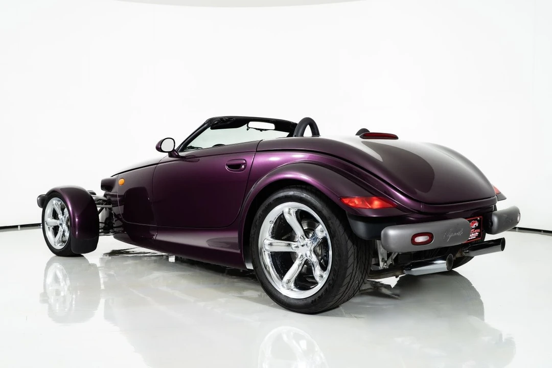 1999 Plymouth Prowler - Image 8 of 31