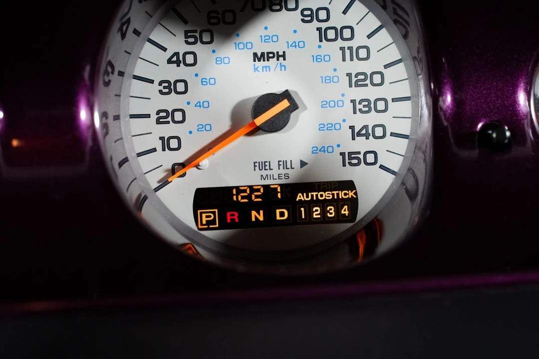 1999 Plymouth Prowler - Image 25 of 31