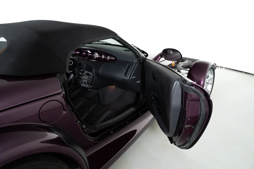 1999 Plymouth Prowler - Image 29 of 31